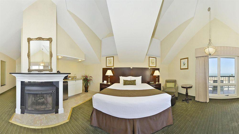 Hotel Best Western Plus Inn-by-the-sea