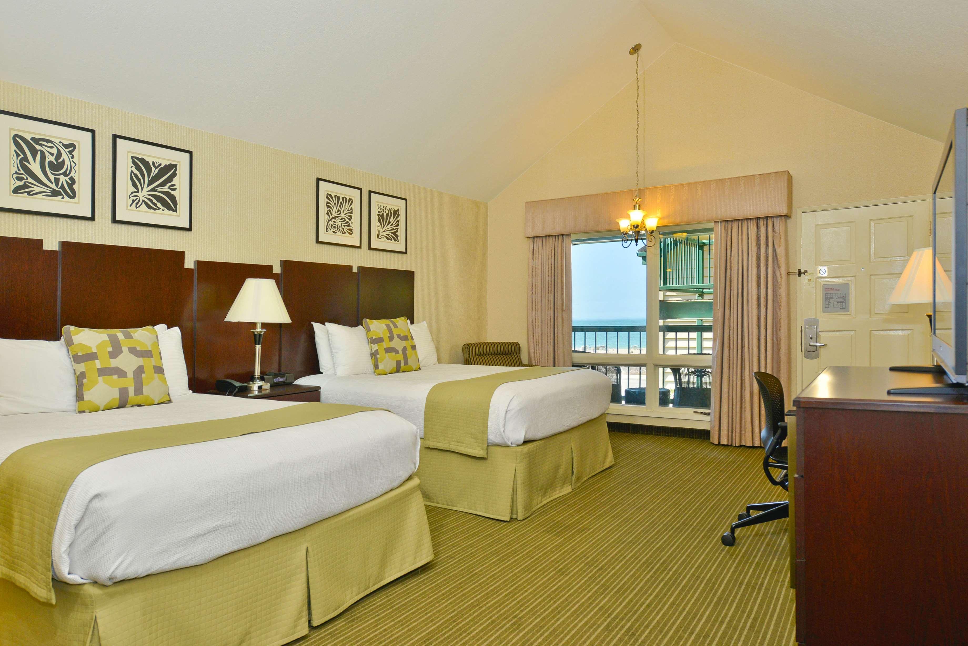 Best Western Plus Inn-by-the-sea Hotel